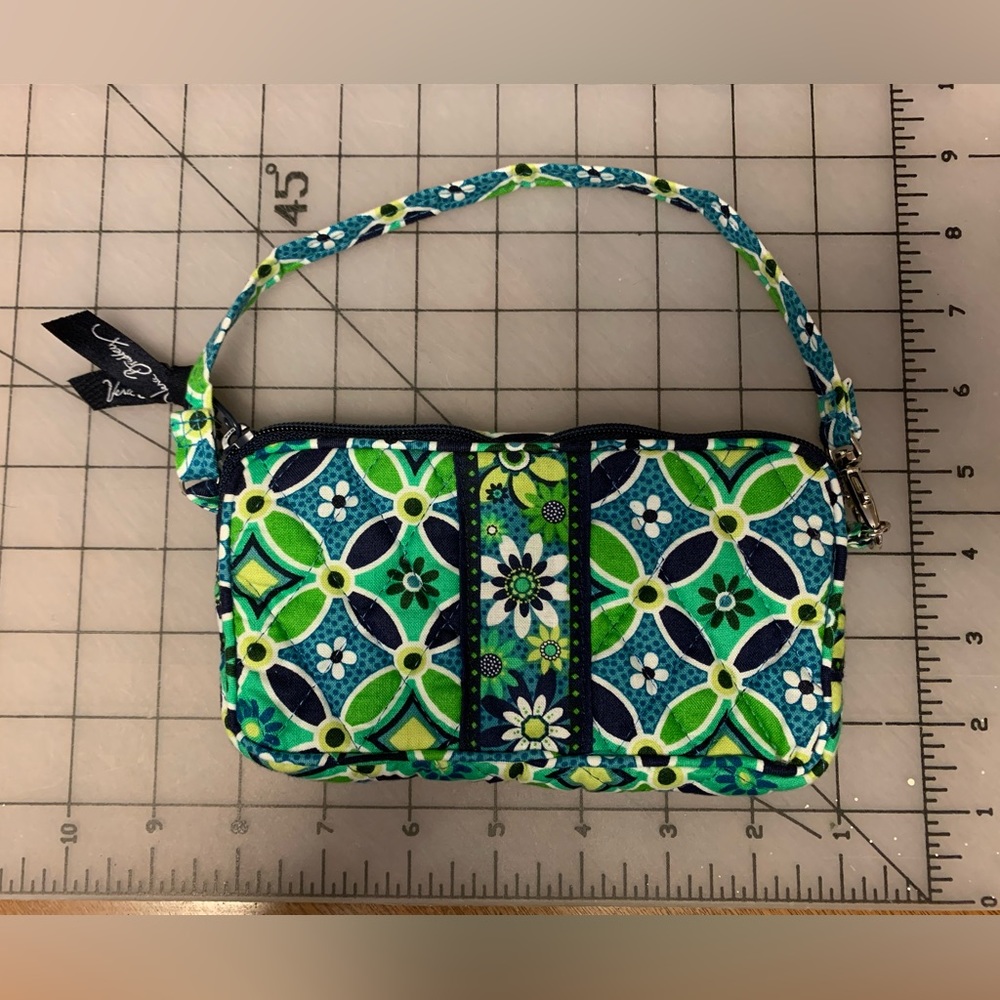 Vera Bradley Daisy Daisy 2 Piece Accessories Set - Picture 2 of 6